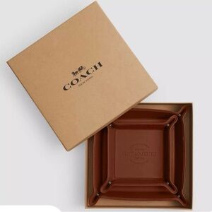 NWT Coach Boxed Valet Tray Set In Dark Saddle With Coach Gift Box CU312 $250